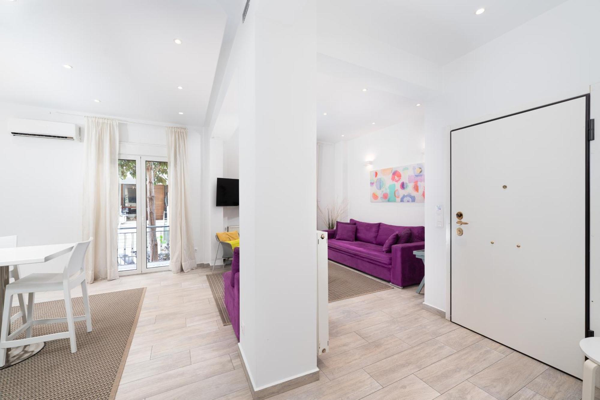 Spacious Modern Apartment In Athens Near Metro Εξωτερικό φωτογραφία