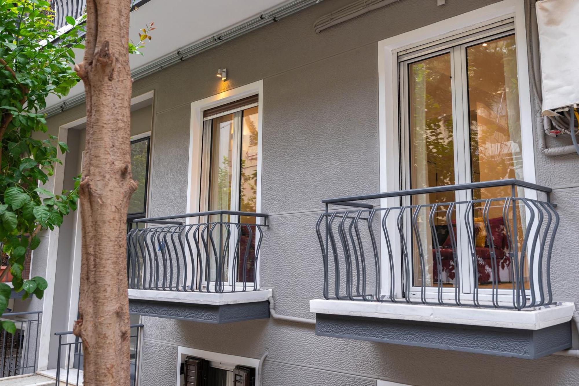 Spacious Modern Apartment In Athens Near Metro Εξωτερικό φωτογραφία