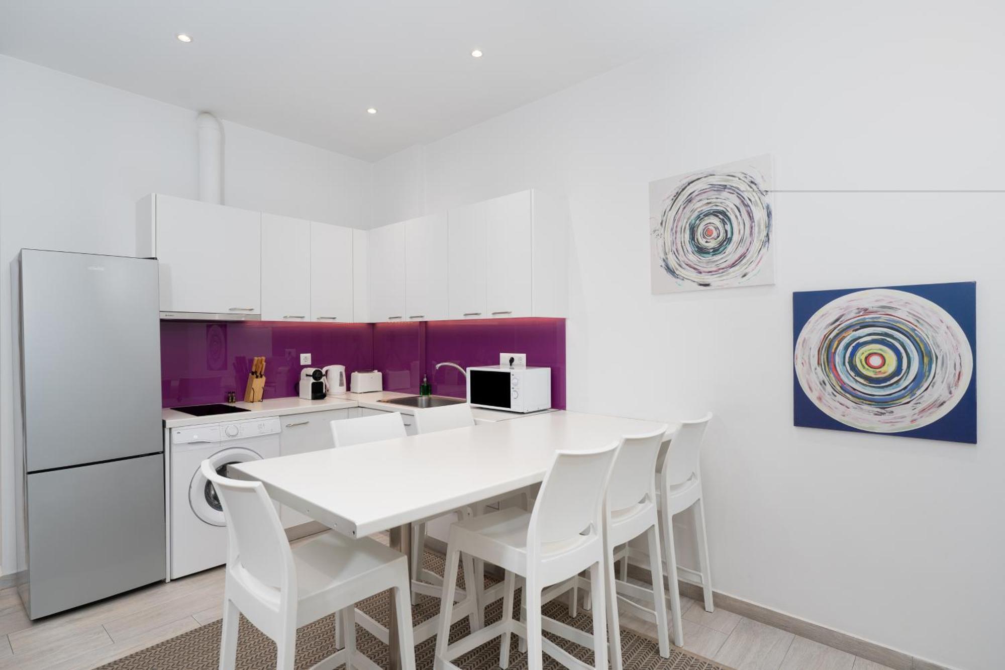 Spacious Modern Apartment In Athens Near Metro Εξωτερικό φωτογραφία